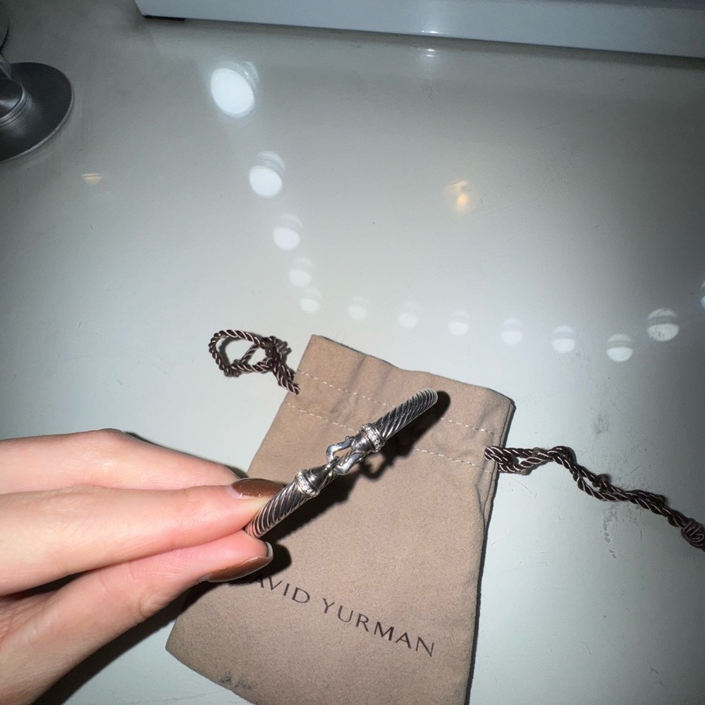 David Yurman Twisted Silver Bangle - Picture 3 of 9